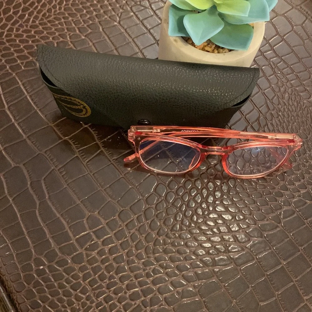 🌹 ANDWOOD • Blue-light Blocking Clear Pink 100% UV glasses & Case EUC
